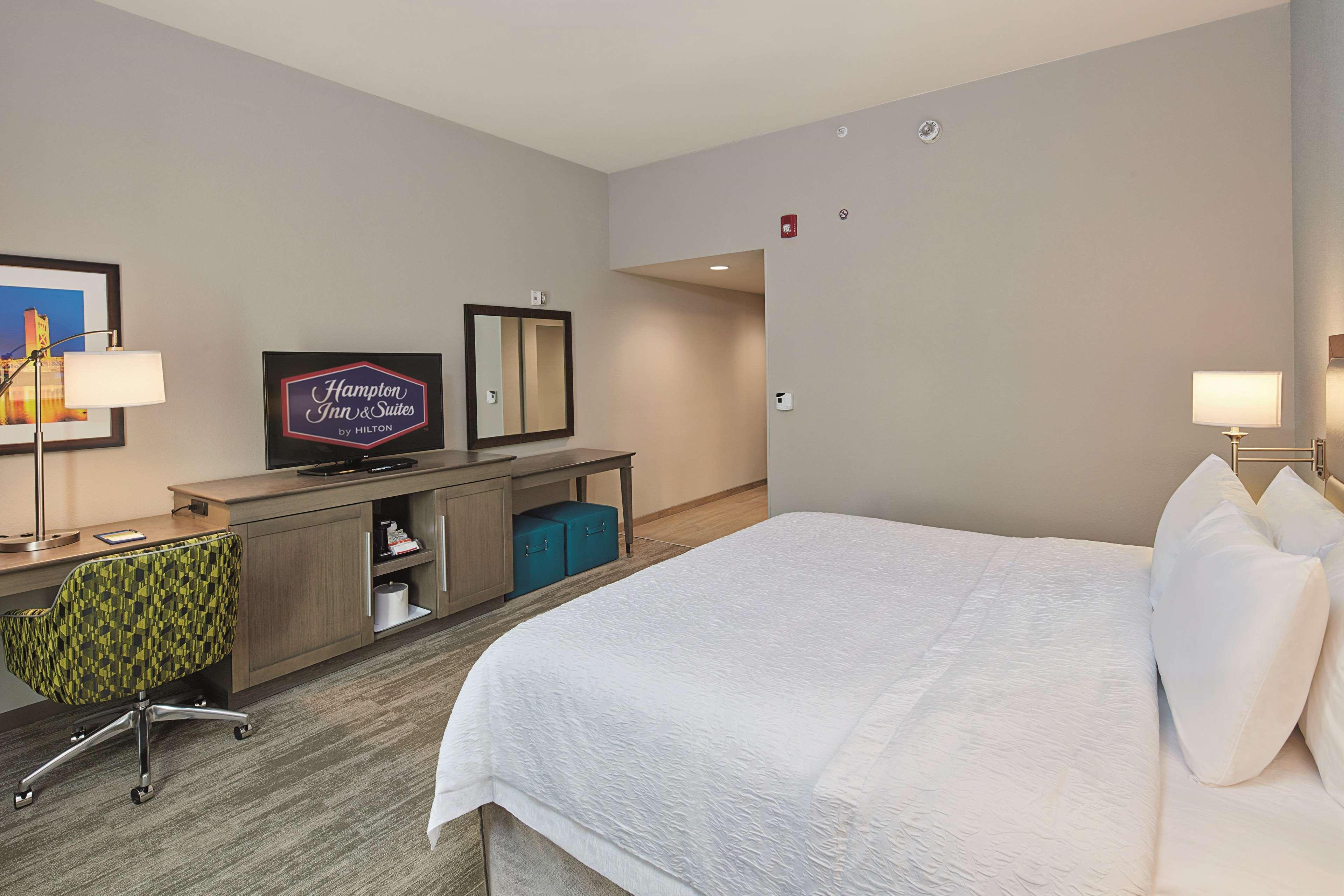 Hampton Inn & Suites Sacramento At Csus Exterior foto